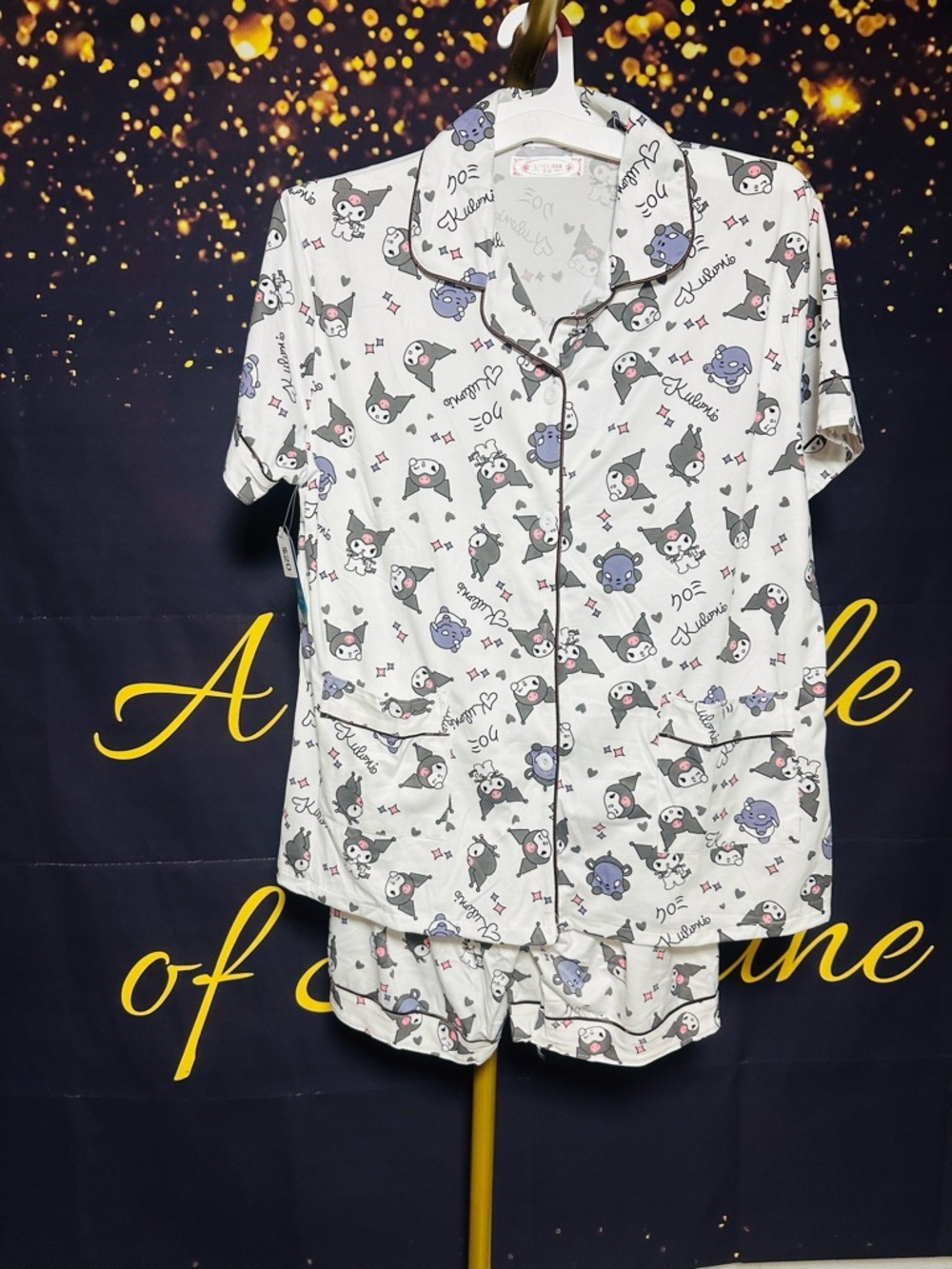 Kumari Short-Sleeve Pajama Set - Picture 3 of 8